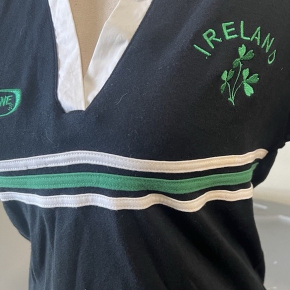 Lansdowne Ireland Women's Top Size 10 Collar V-Neck Black White Green Embroidery - Picture 3 of 11